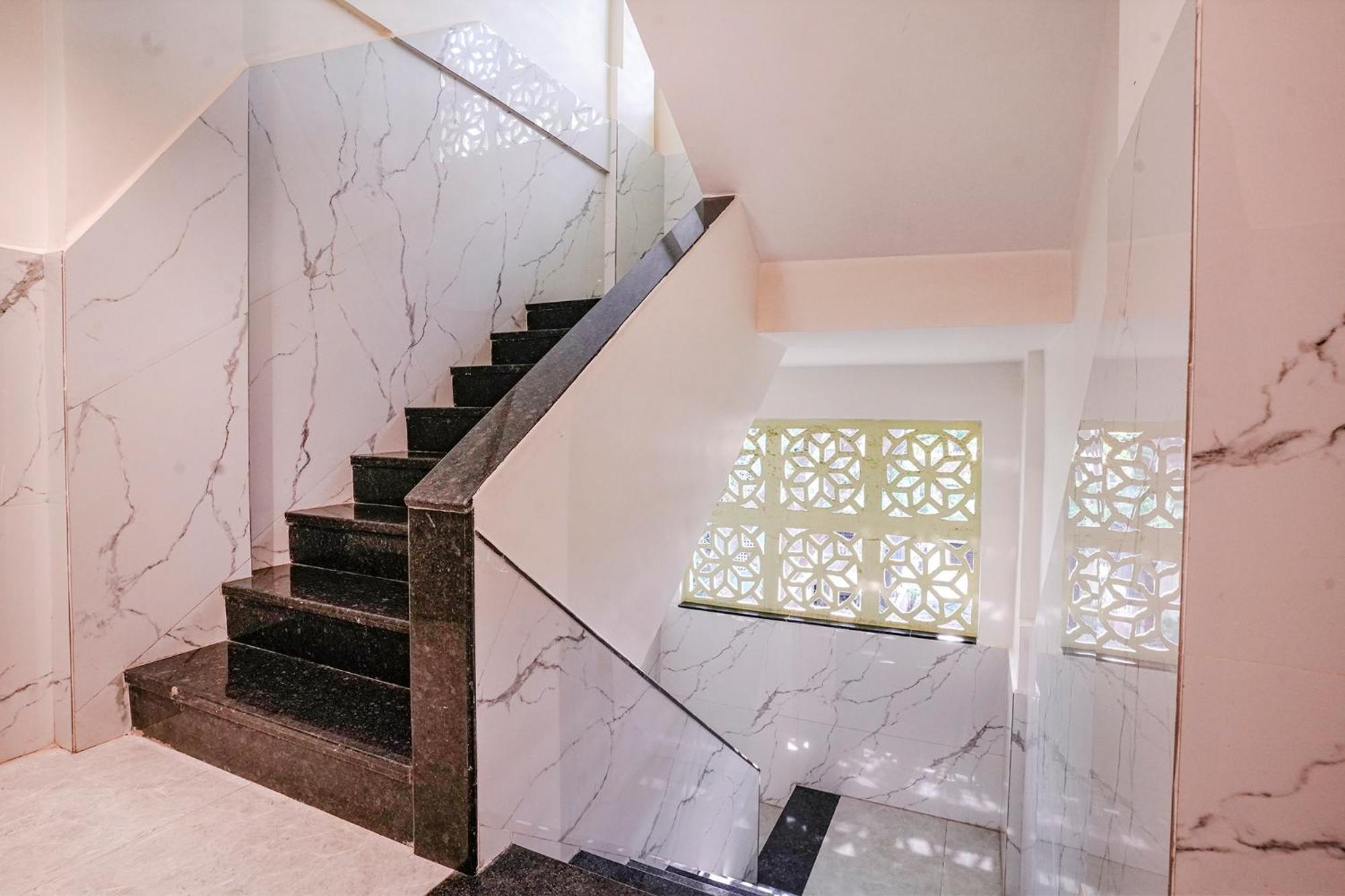 Fabexpress Utsav Residency - Nr Panvel Hotel Jāmb Eksteriør billede