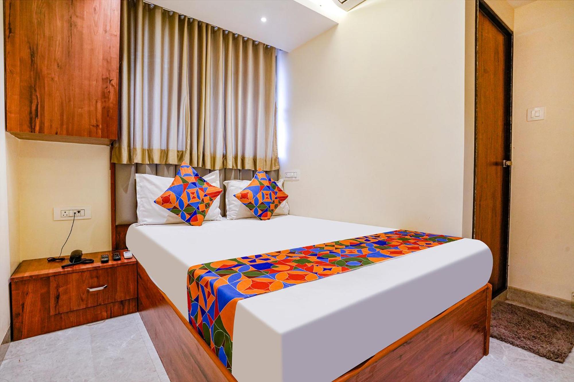 Fabexpress Utsav Residency - Nr Panvel Hotel Jāmb Eksteriør billede