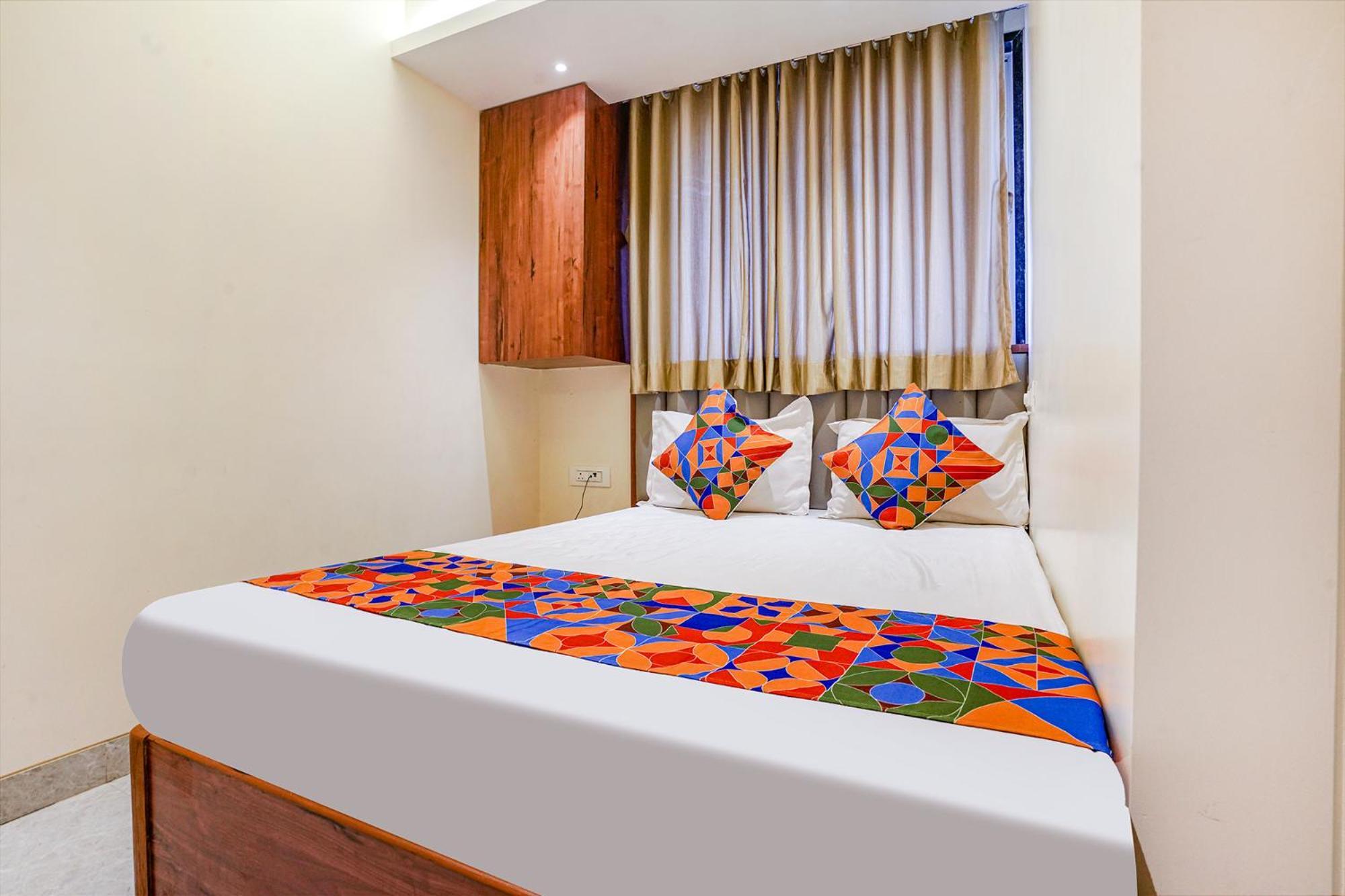 Fabexpress Utsav Residency - Nr Panvel Hotel Jāmb Eksteriør billede